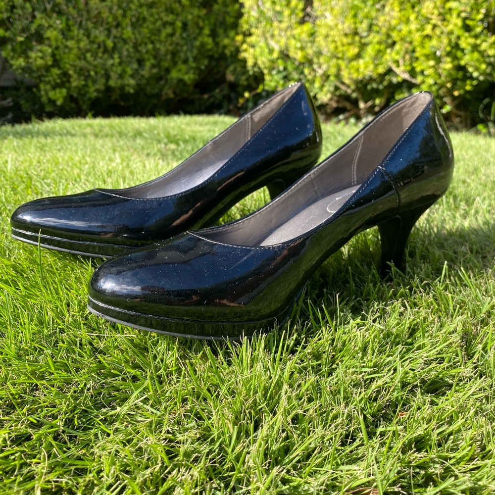 Black Kelly and Katie heels